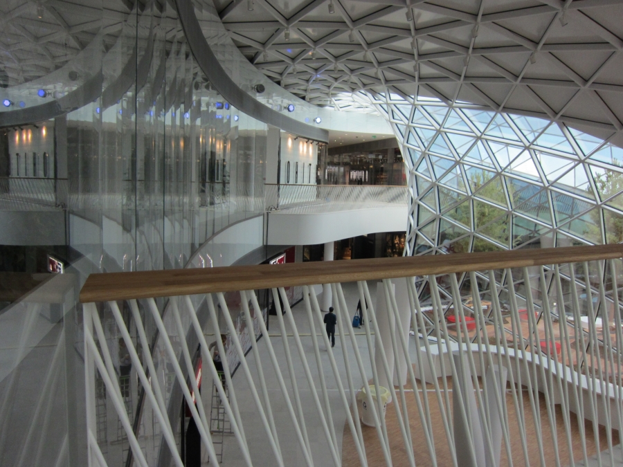 53_1 Bory Mall